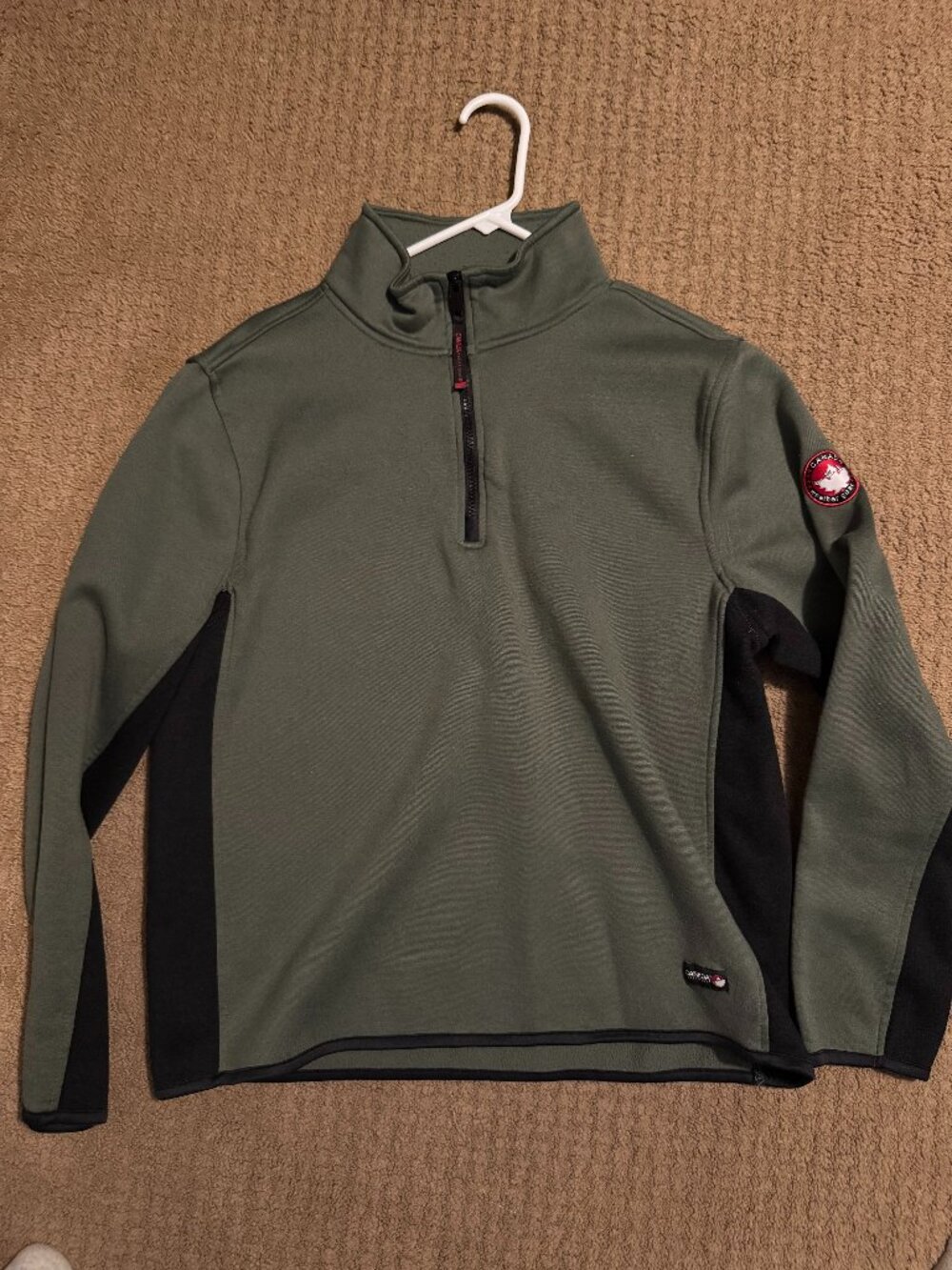 Canada Weather Gear Dark Olive Pull Over Sweatshirt Large